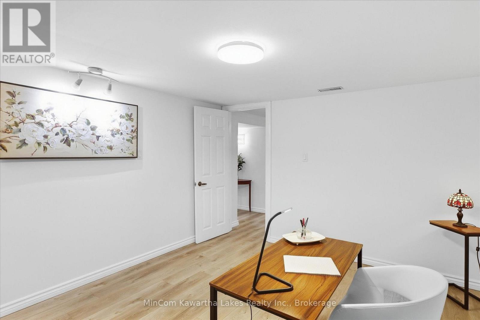 398 Applegrove Avenue Property Photo 31