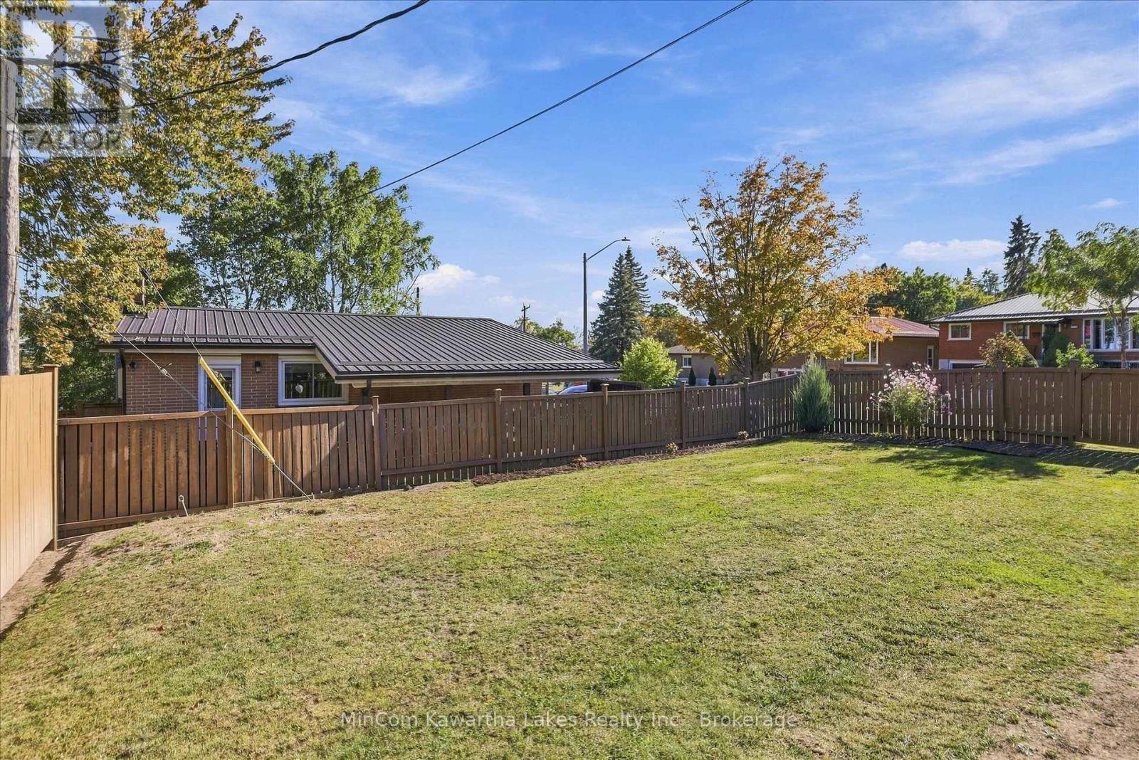 398 Applegrove Avenue Property Photo 41