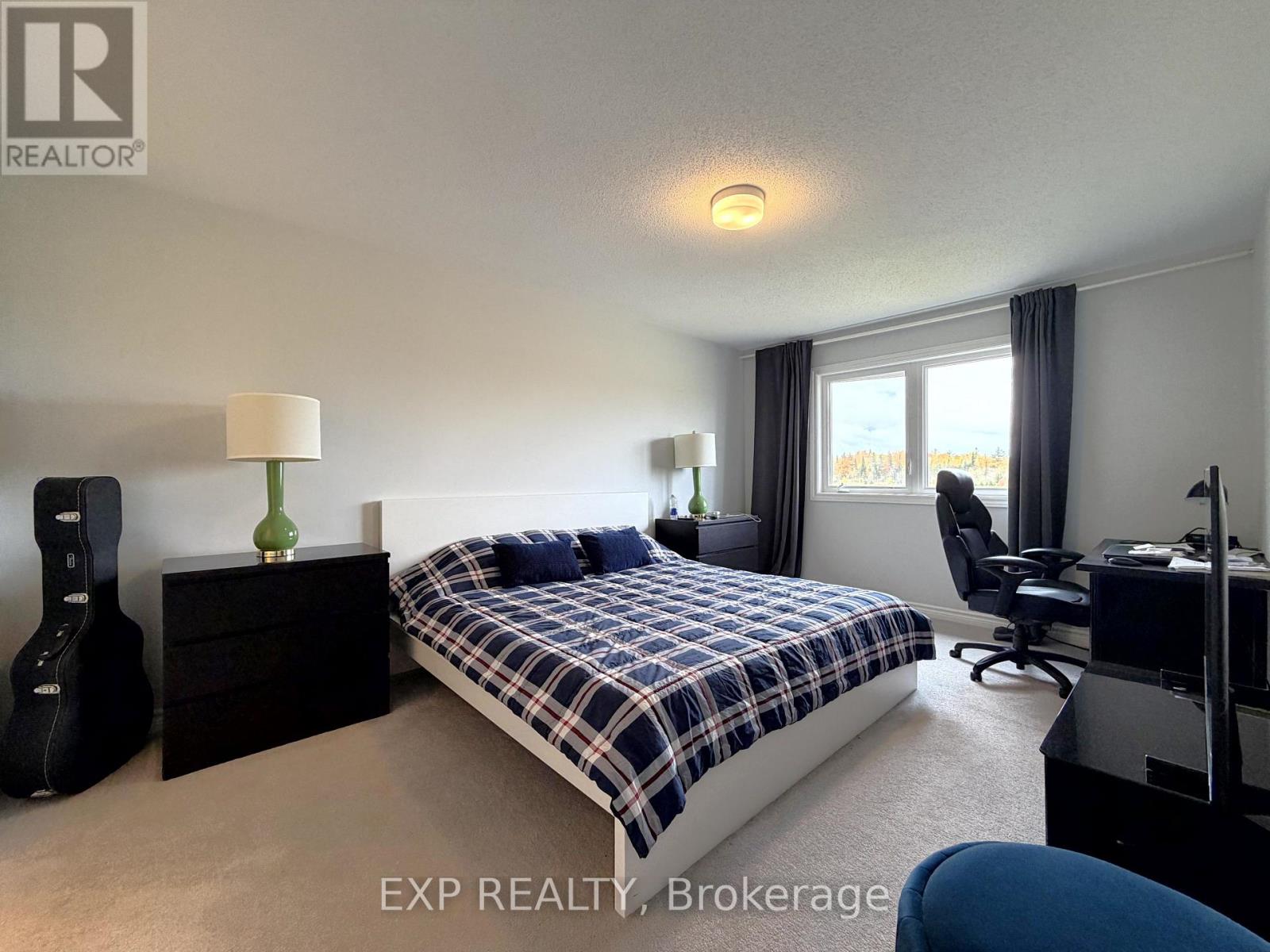 27 Bermondsey Way Property Photo 15