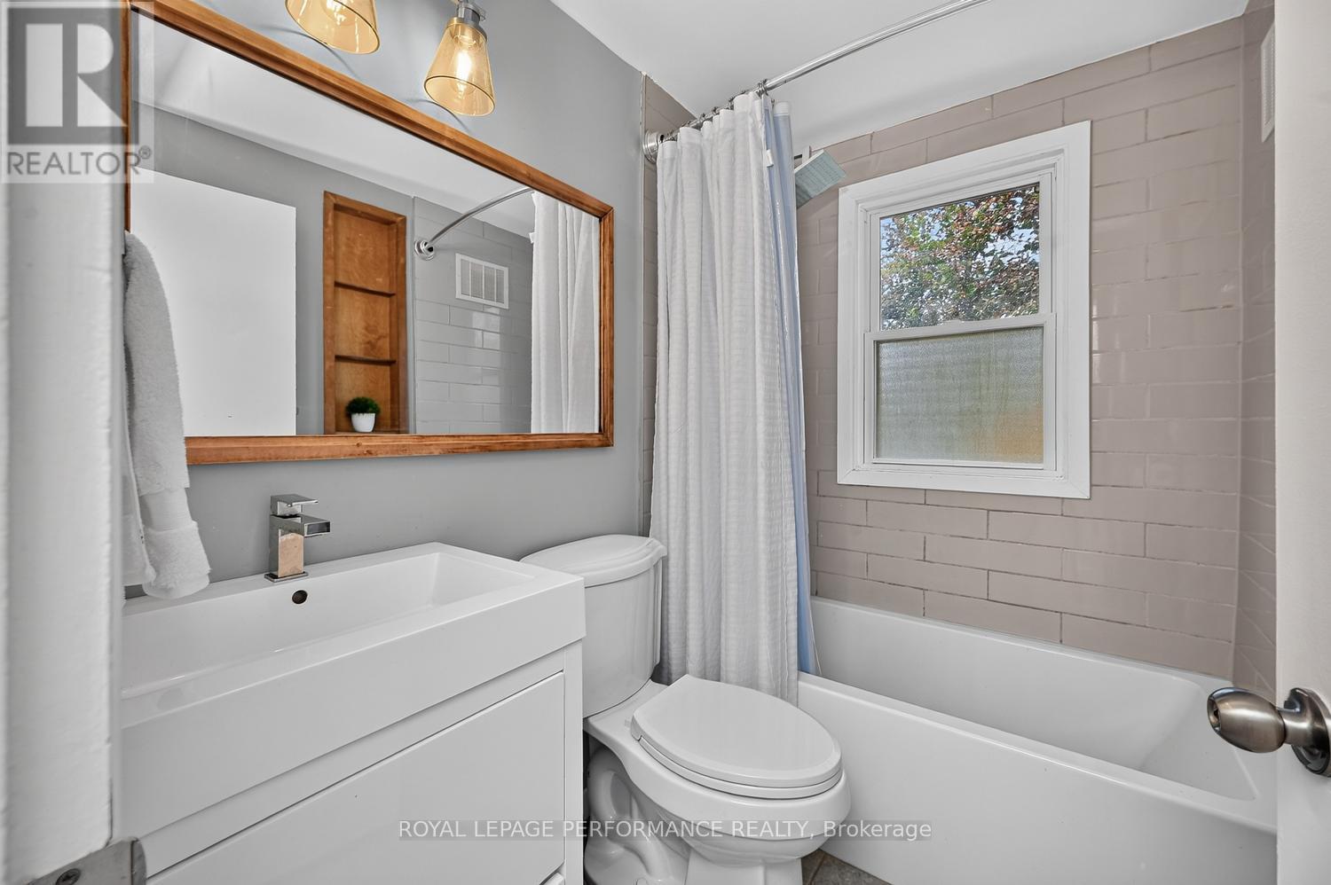 140 Begonia Avenue Property Photo 24