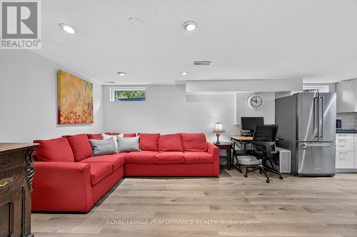 140 Begonia Avenue Property Photo 32