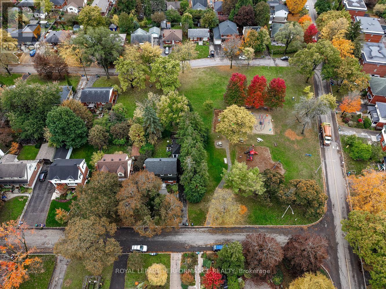 140 Begonia Avenue Property Photo 43