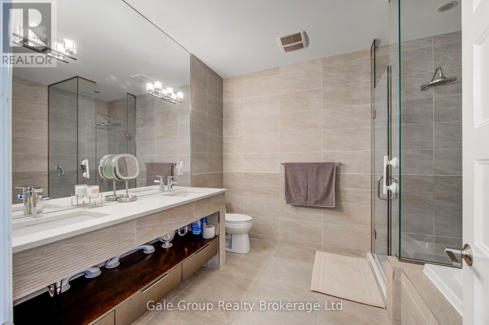 2702 - 330 Ridout Street N Property Photo 25
