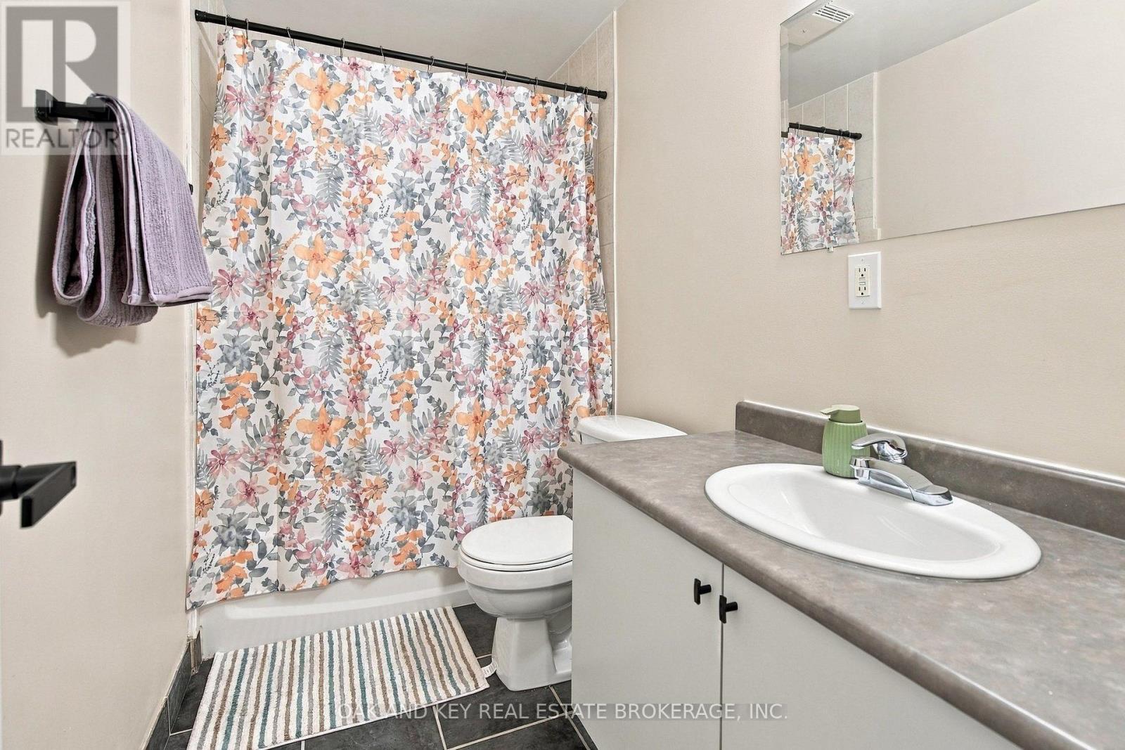 302 - 931 Wonderland Road S Property Photo 29