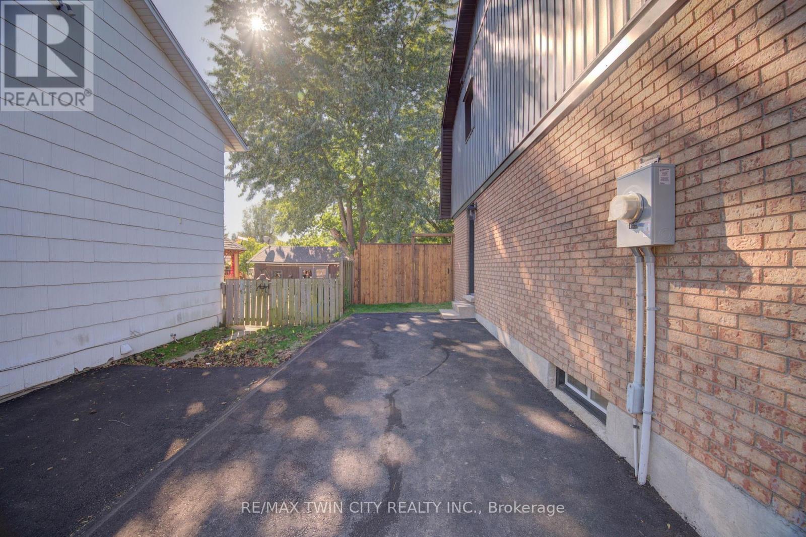 210 Ferguson Avenue Property Photo 5