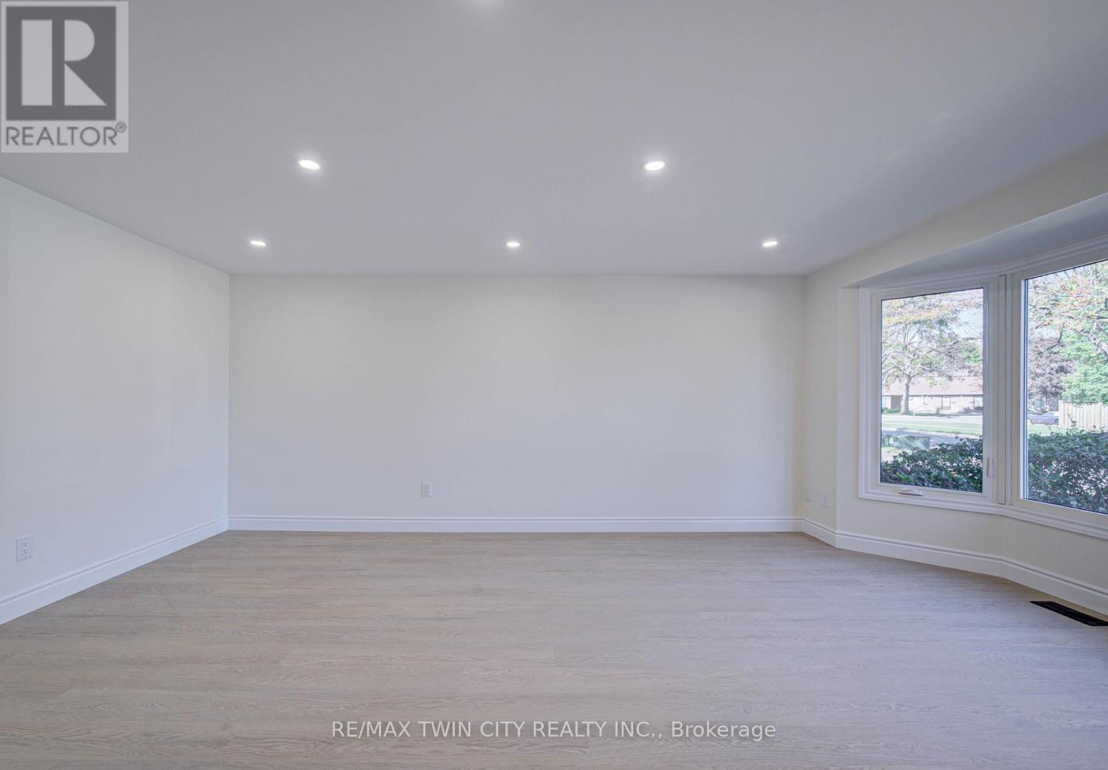210 Ferguson Avenue Property Photo 12