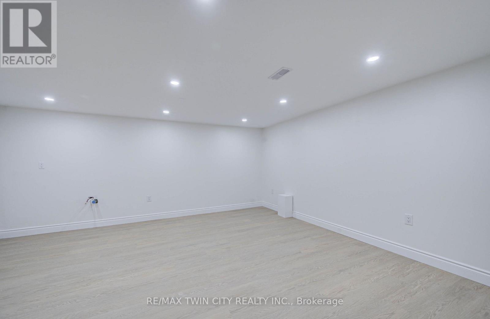 210 Ferguson Avenue Property Photo 27