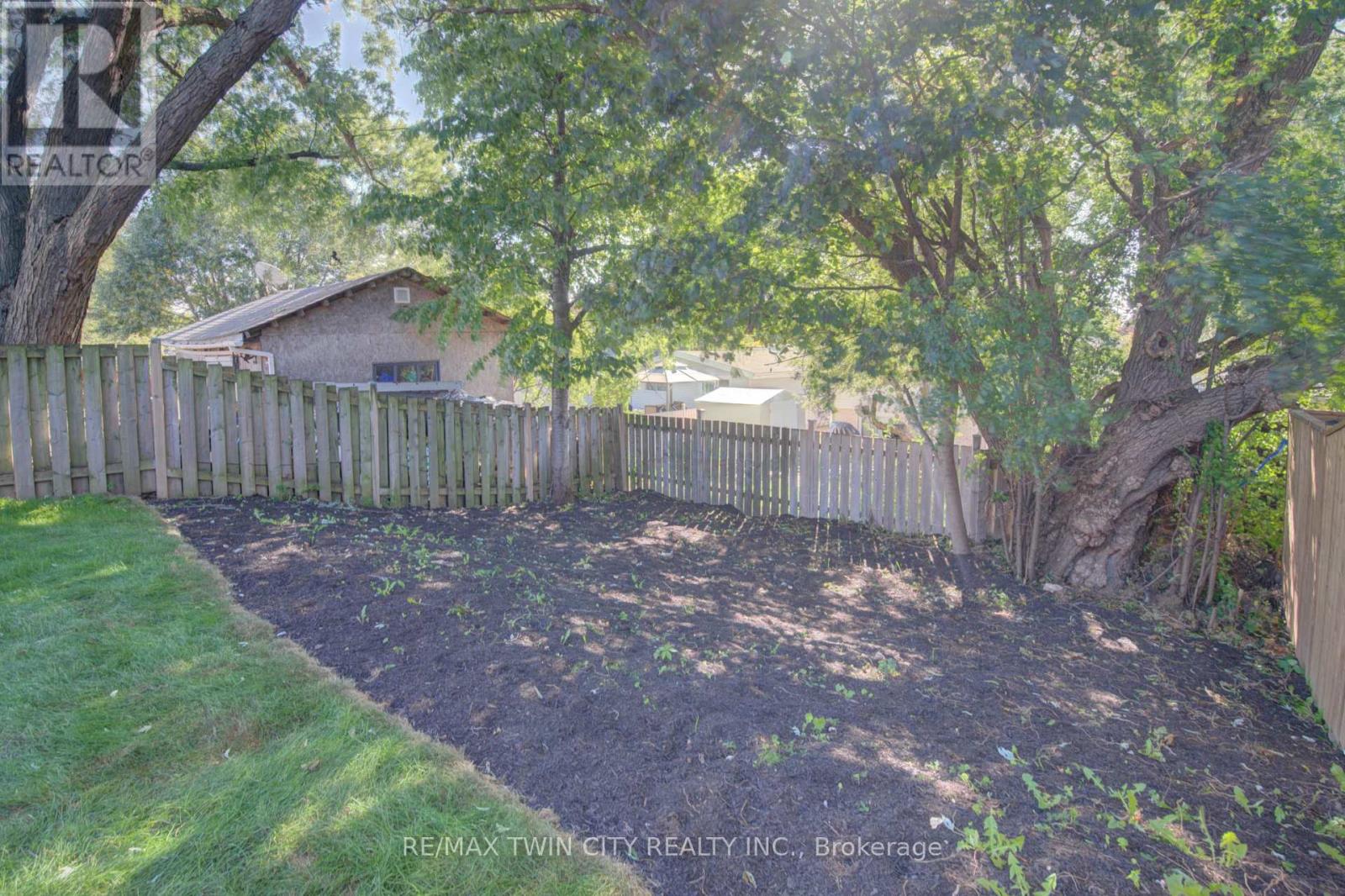 210 Ferguson Avenue Property Photo 39