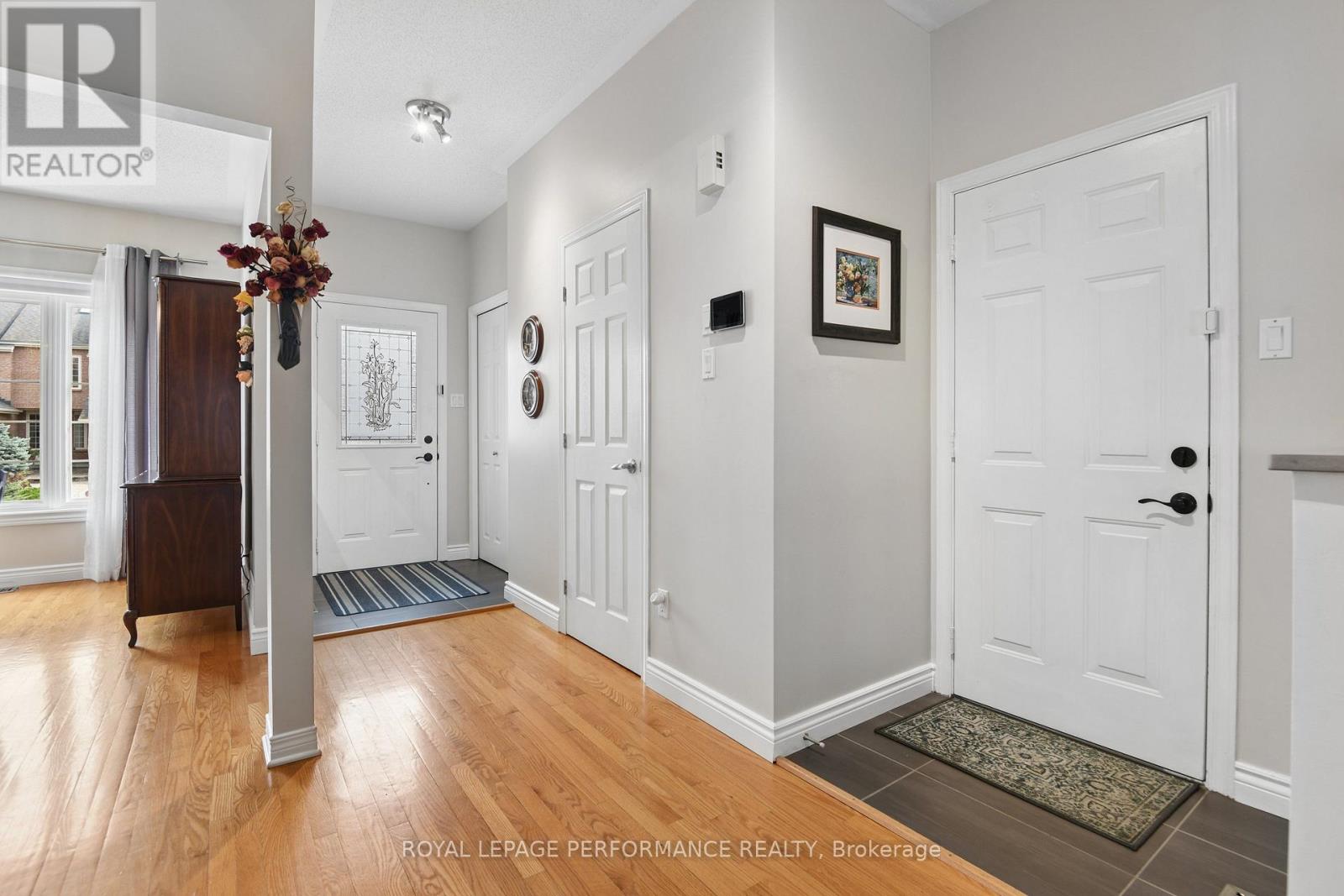 14 Windeyer Crescent Property Photo 7