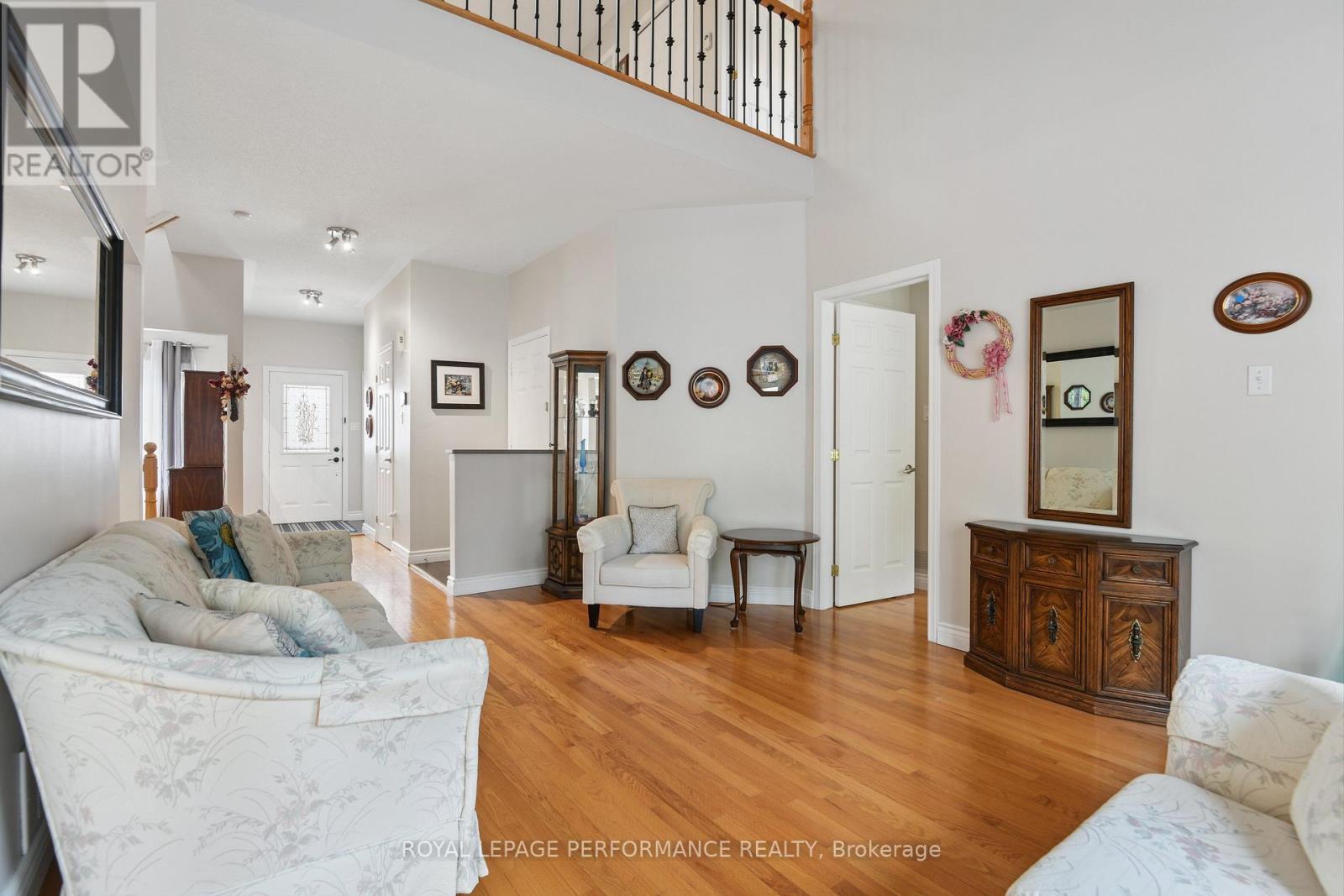 14 Windeyer Crescent Property Photo 11
