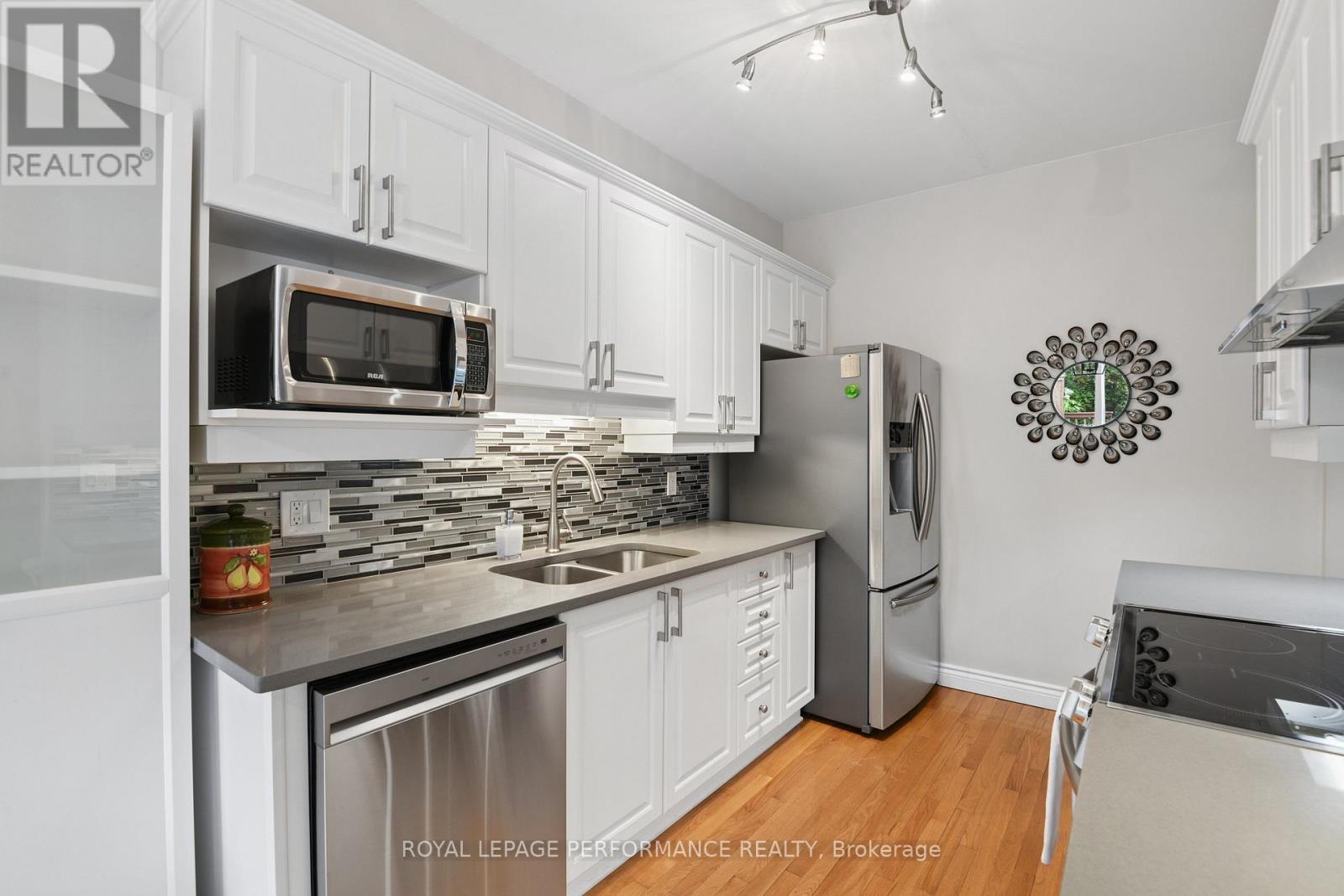 14 Windeyer Crescent Property Photo 12