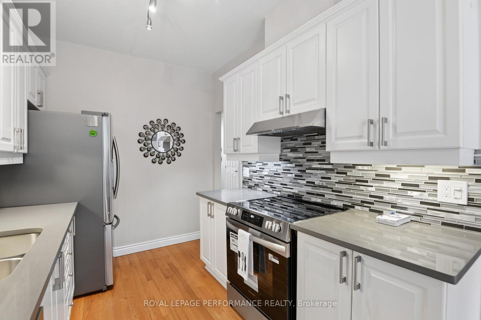 14 Windeyer Crescent Property Photo 13