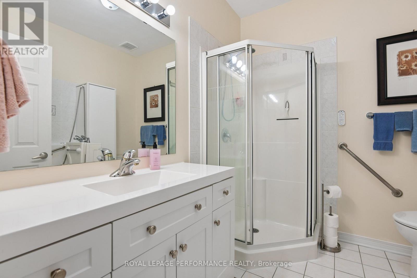 14 Windeyer Crescent Property Photo 19