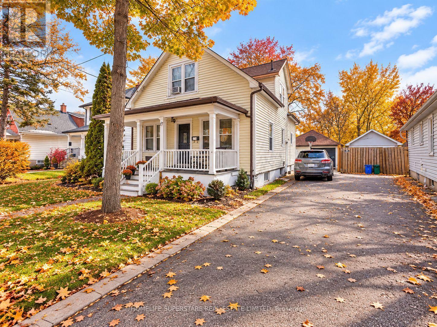 17 Manning Street Property Photo 6