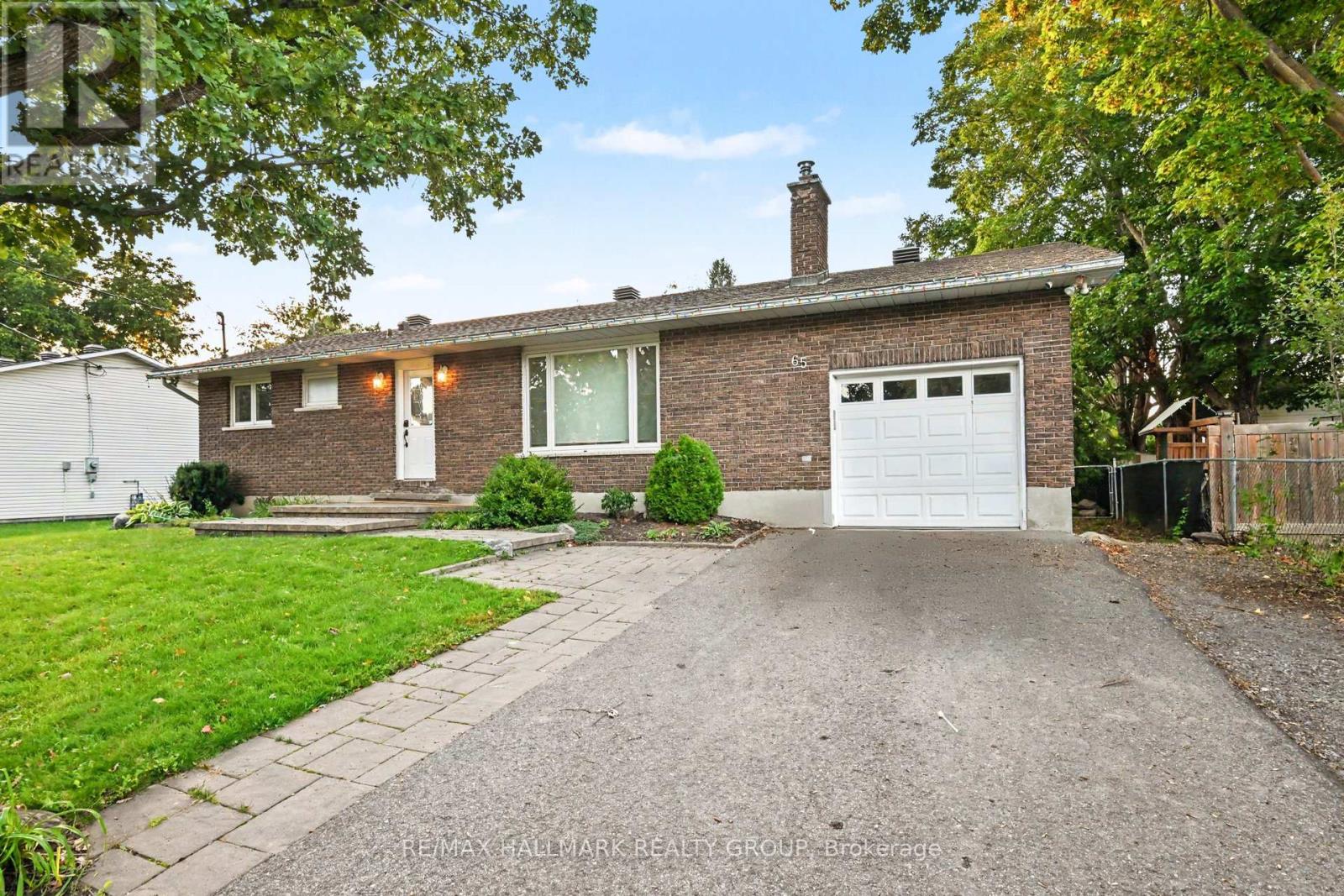 65 Christopher Hamilton Street Property Photo 4