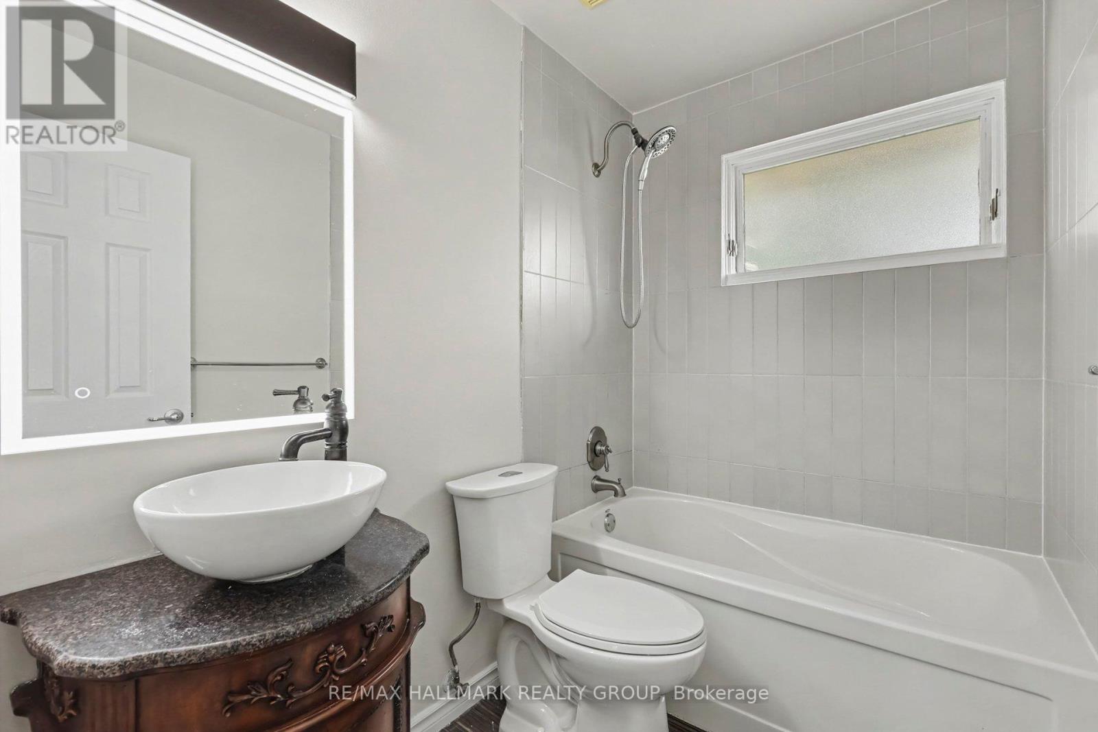 65 Christopher Hamilton Street Property Photo 14