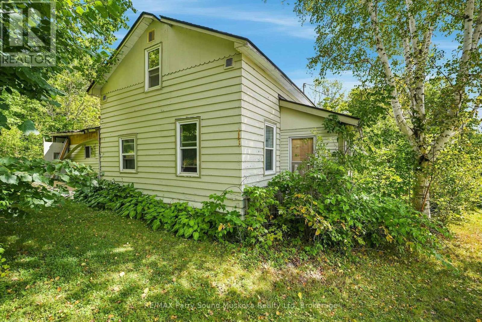 1115 Highway 124 Property Photo 3