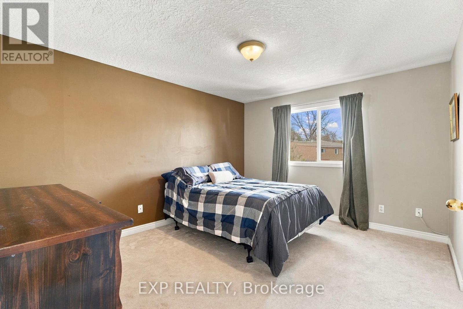 99 Stiefelmeyer Crescent Property Photo 22