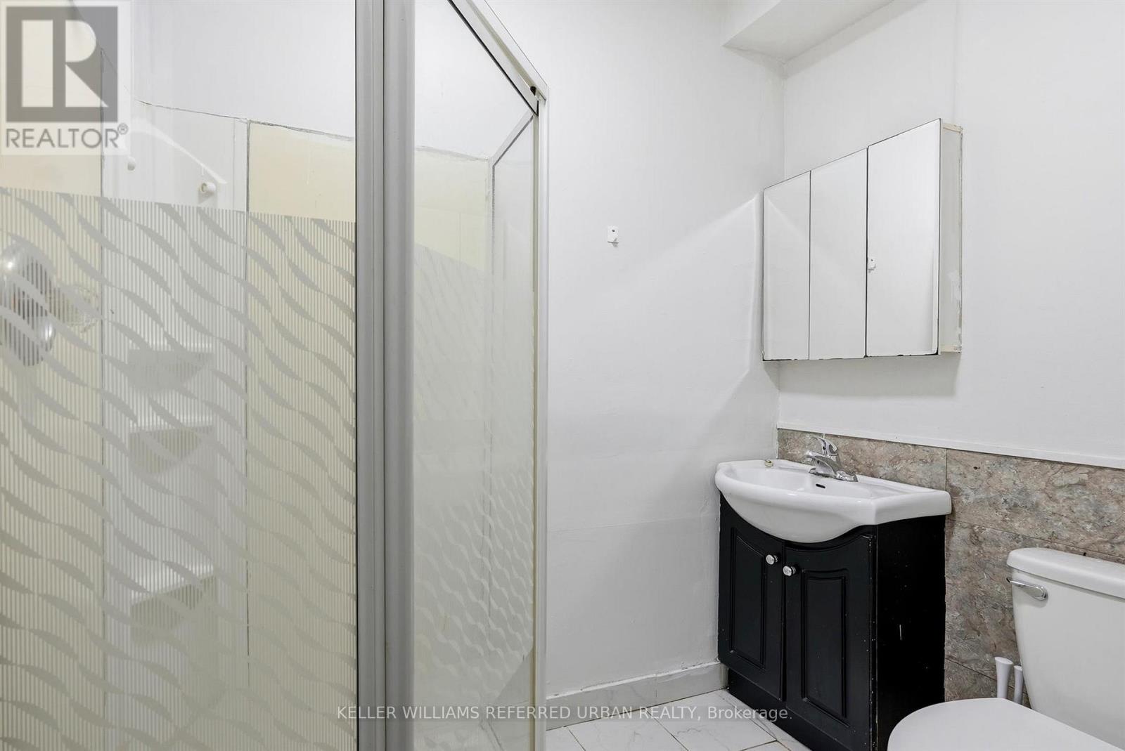 52 Cathcart Street Property Photo 12