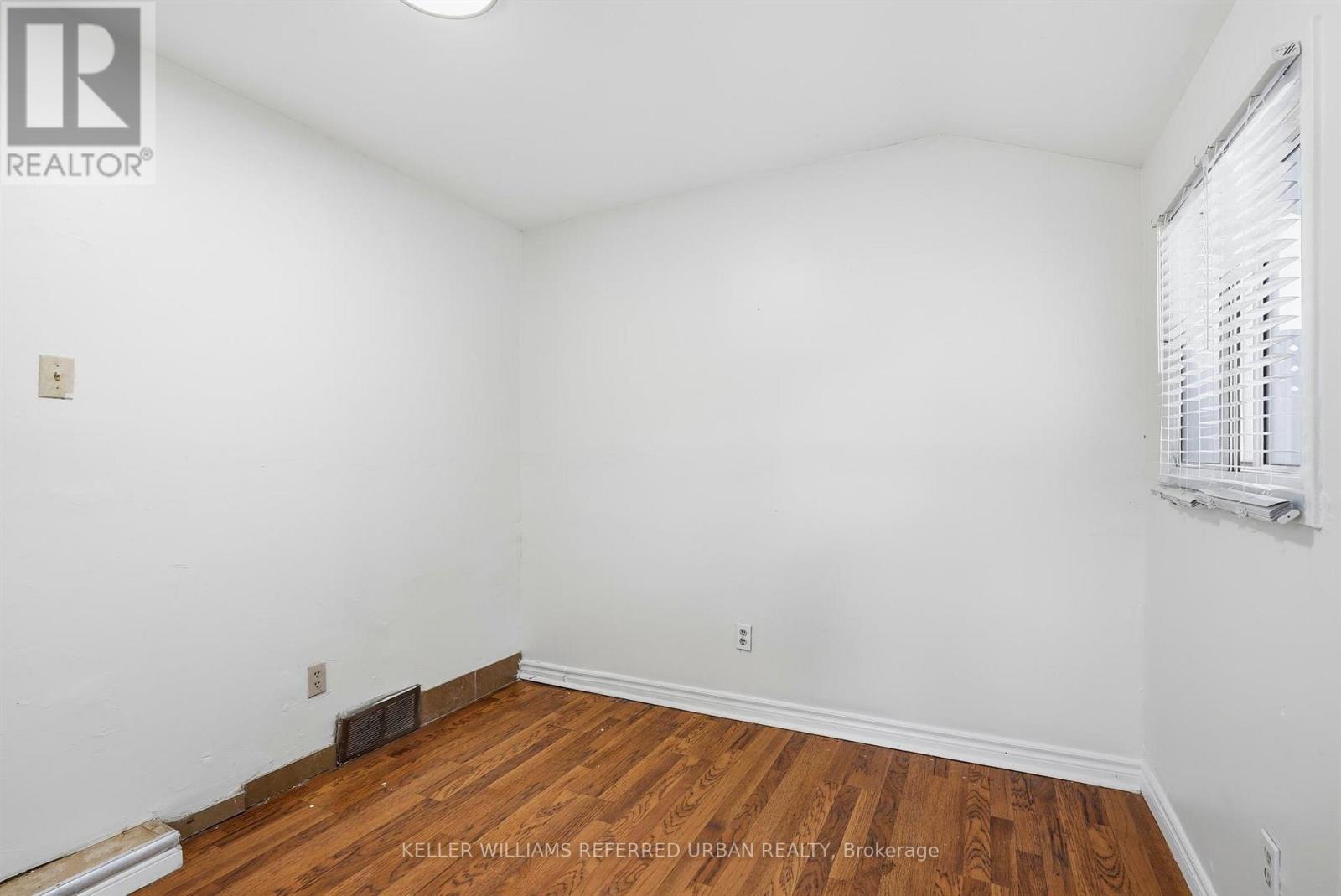 52 Cathcart Street Property Photo 14