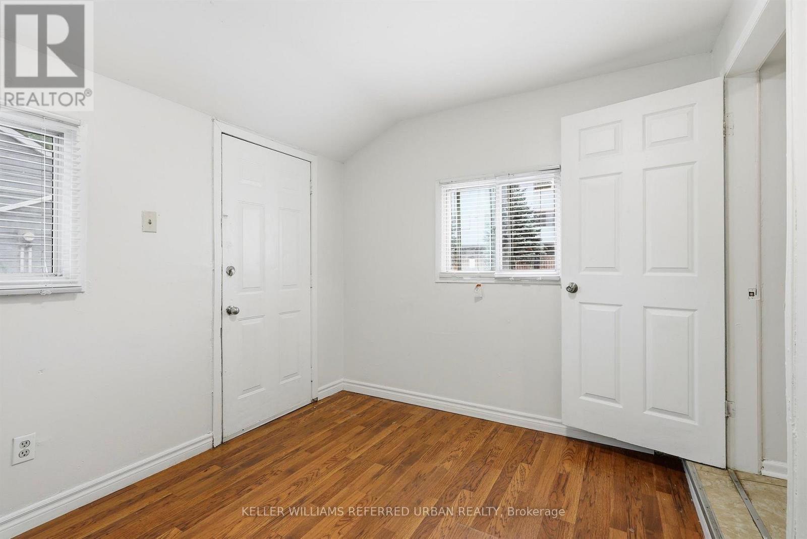 52 Cathcart Street Property Photo 22