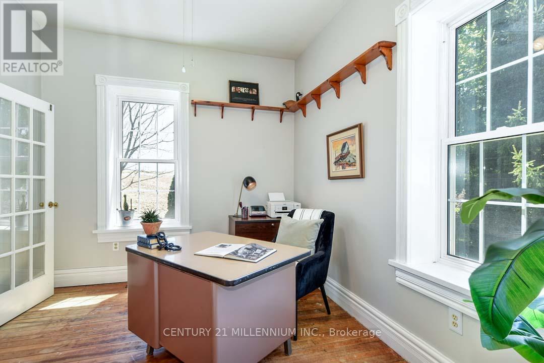753333 2nd Line Ehs Property Photo 19