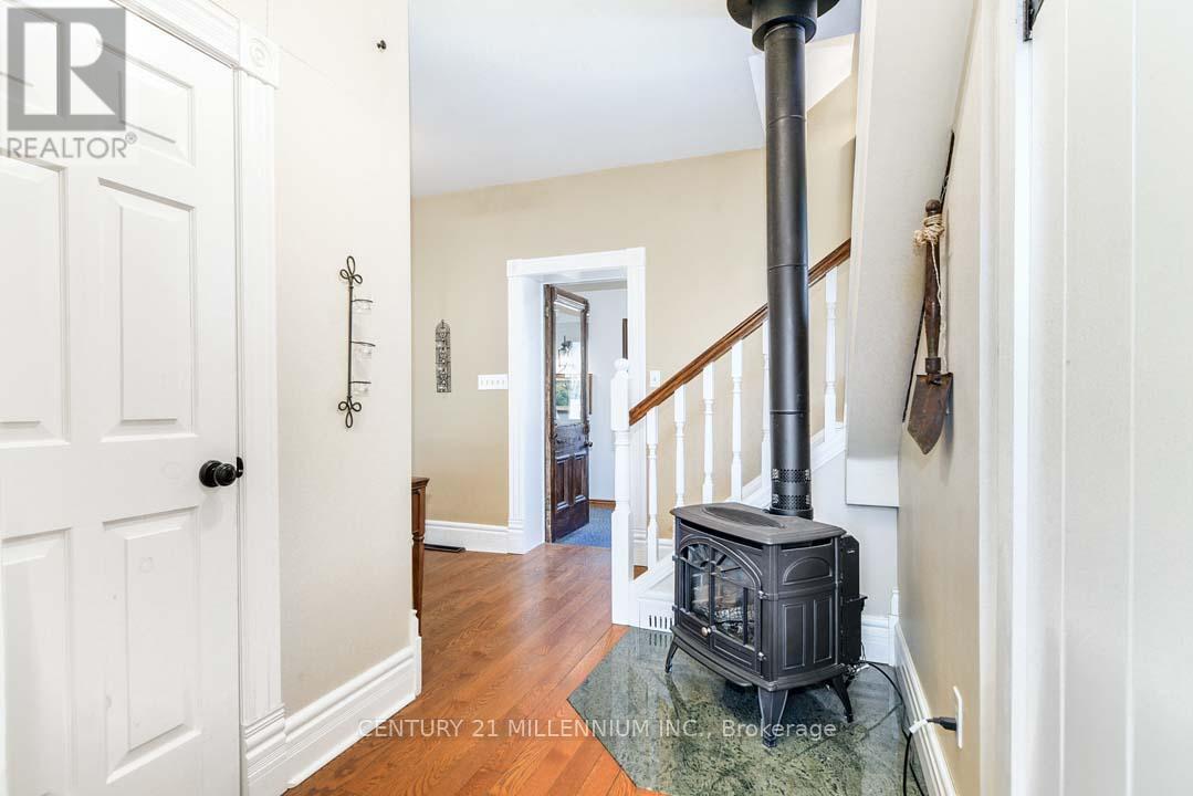 753333 2nd Line Ehs Property Photo 26