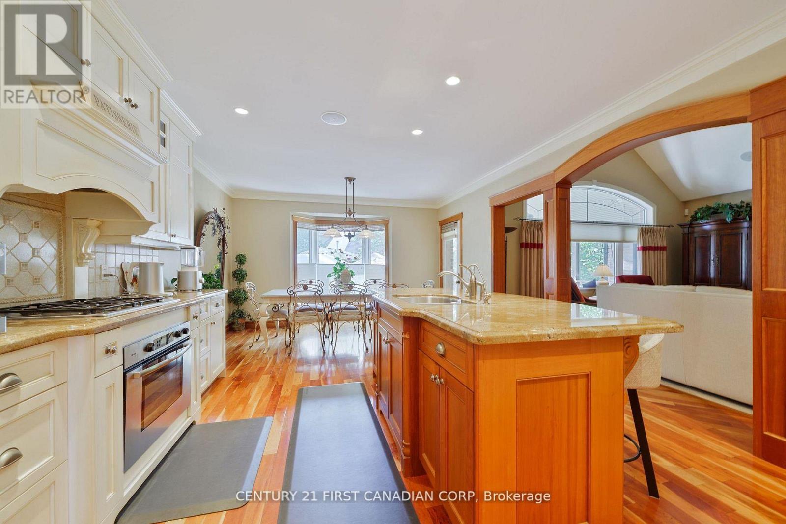 2091 Valleyrun Boulevard Property Photo 19