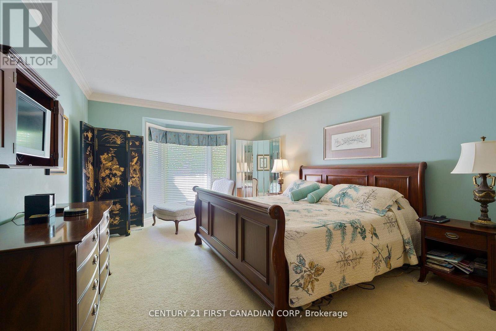2091 Valleyrun Boulevard Property Photo 46