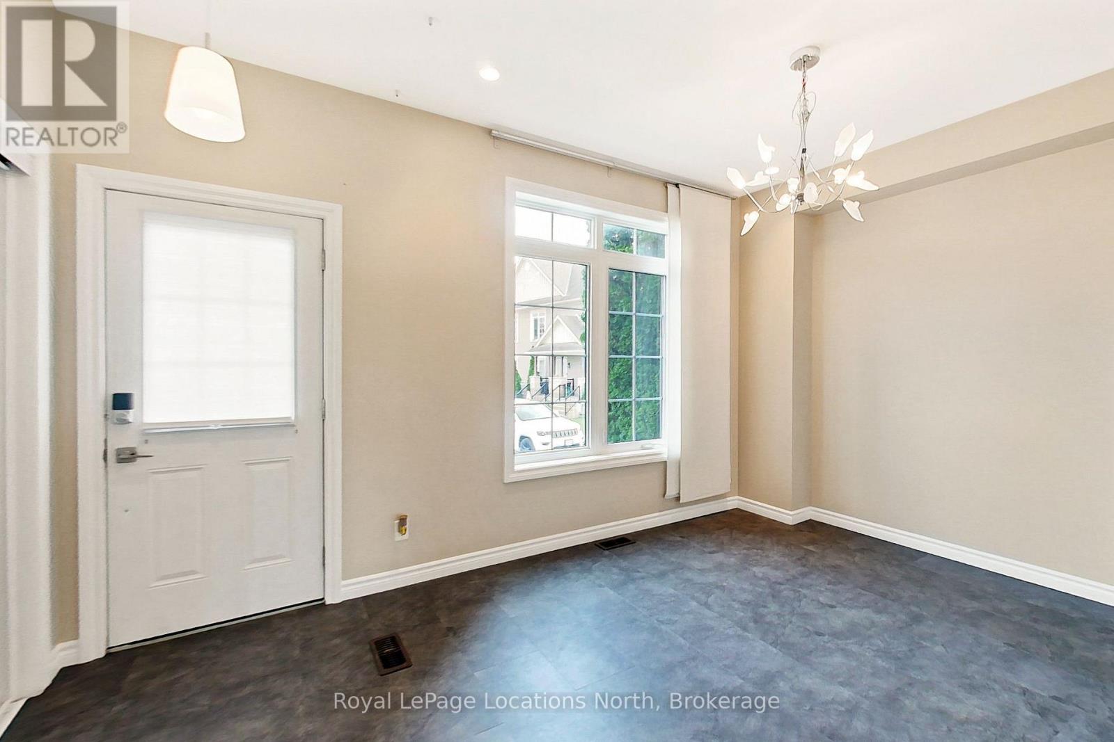 4 - 24 Albery Court Property Photo 7