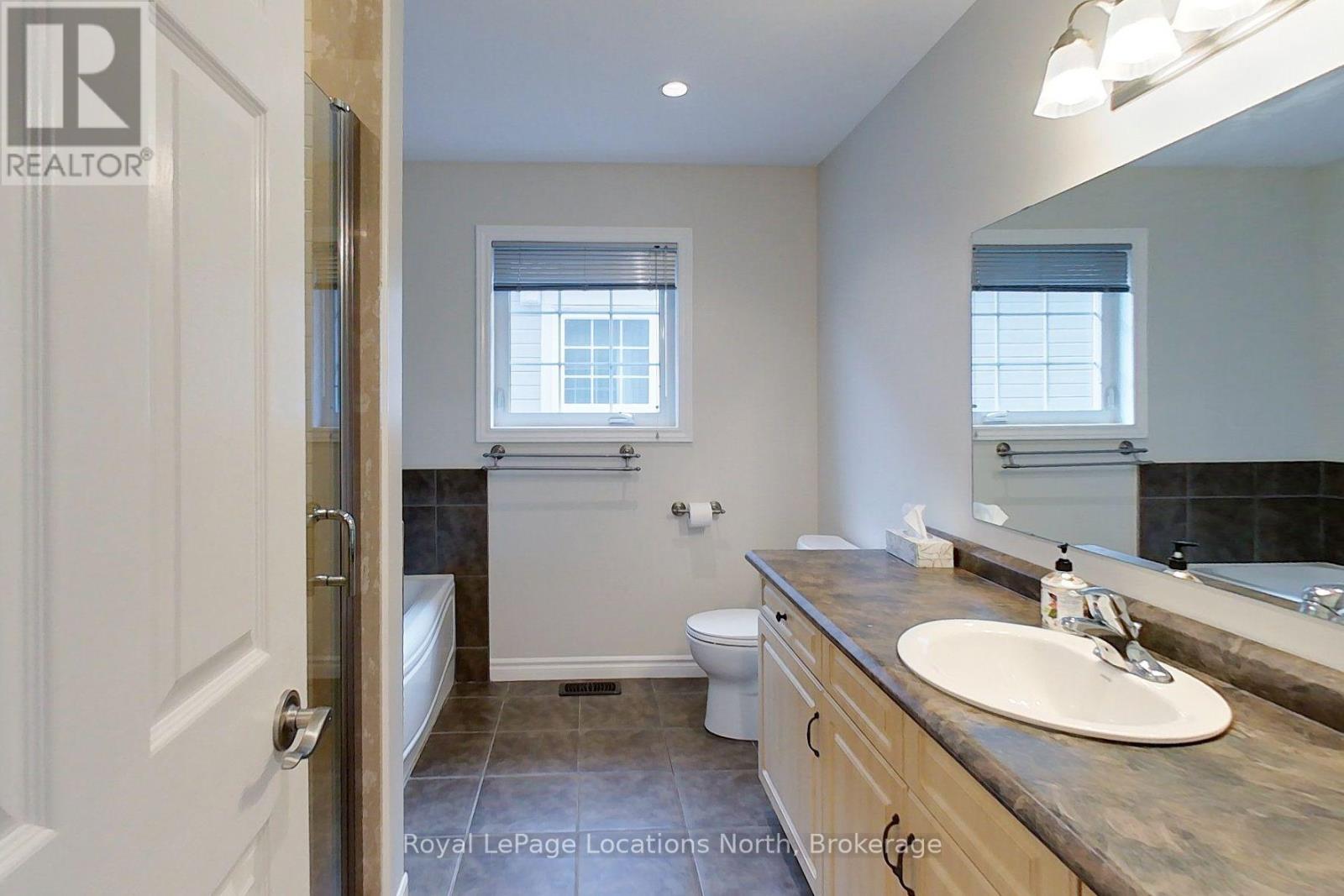 4 - 24 Albery Court Property Photo 27