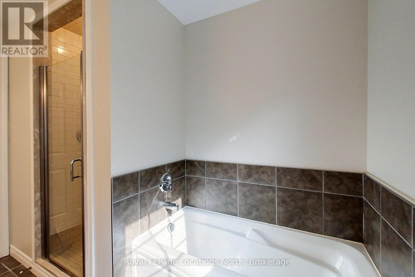 4 - 24 Albery Court Property Photo 28