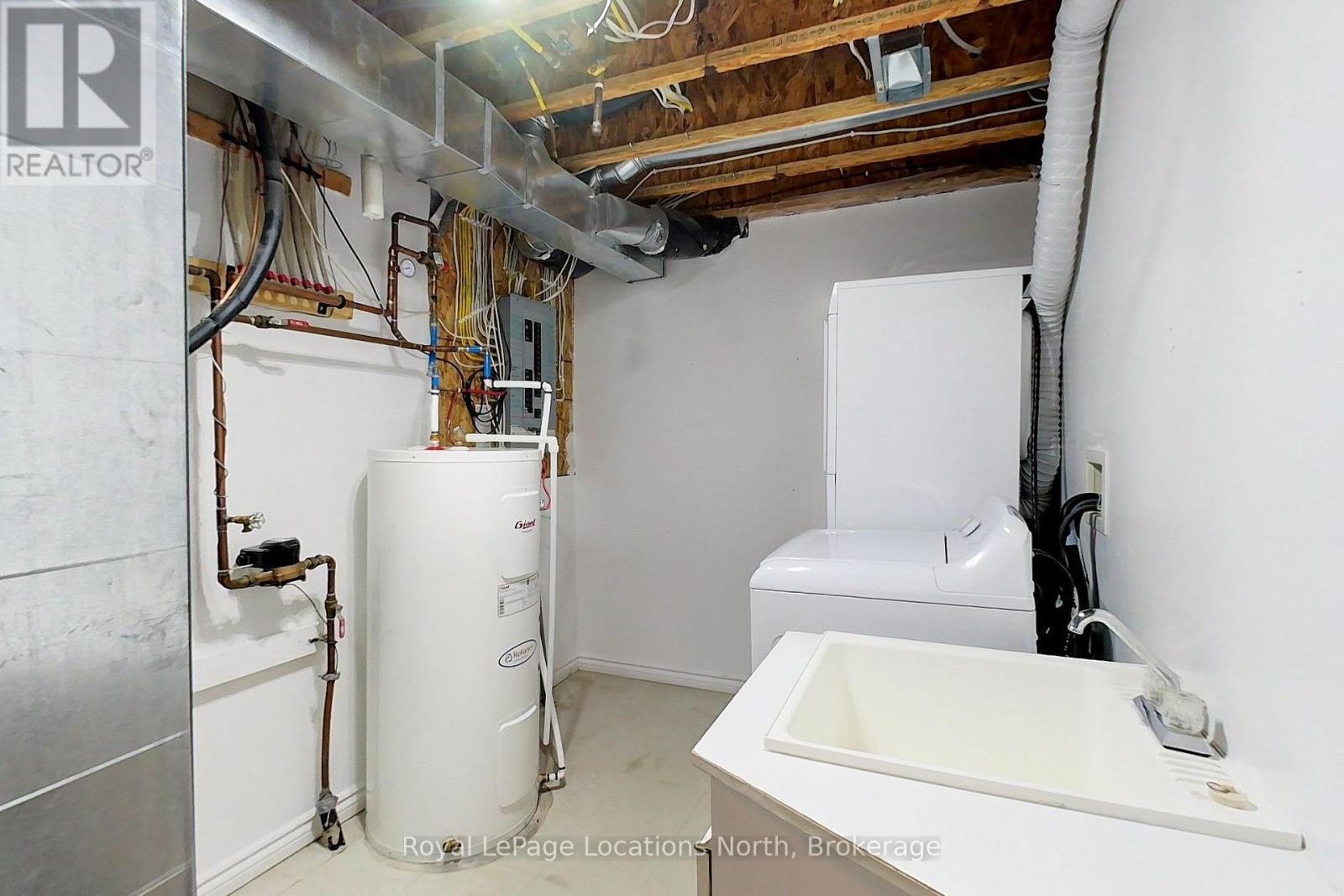 4 - 24 Albery Court Property Photo 37