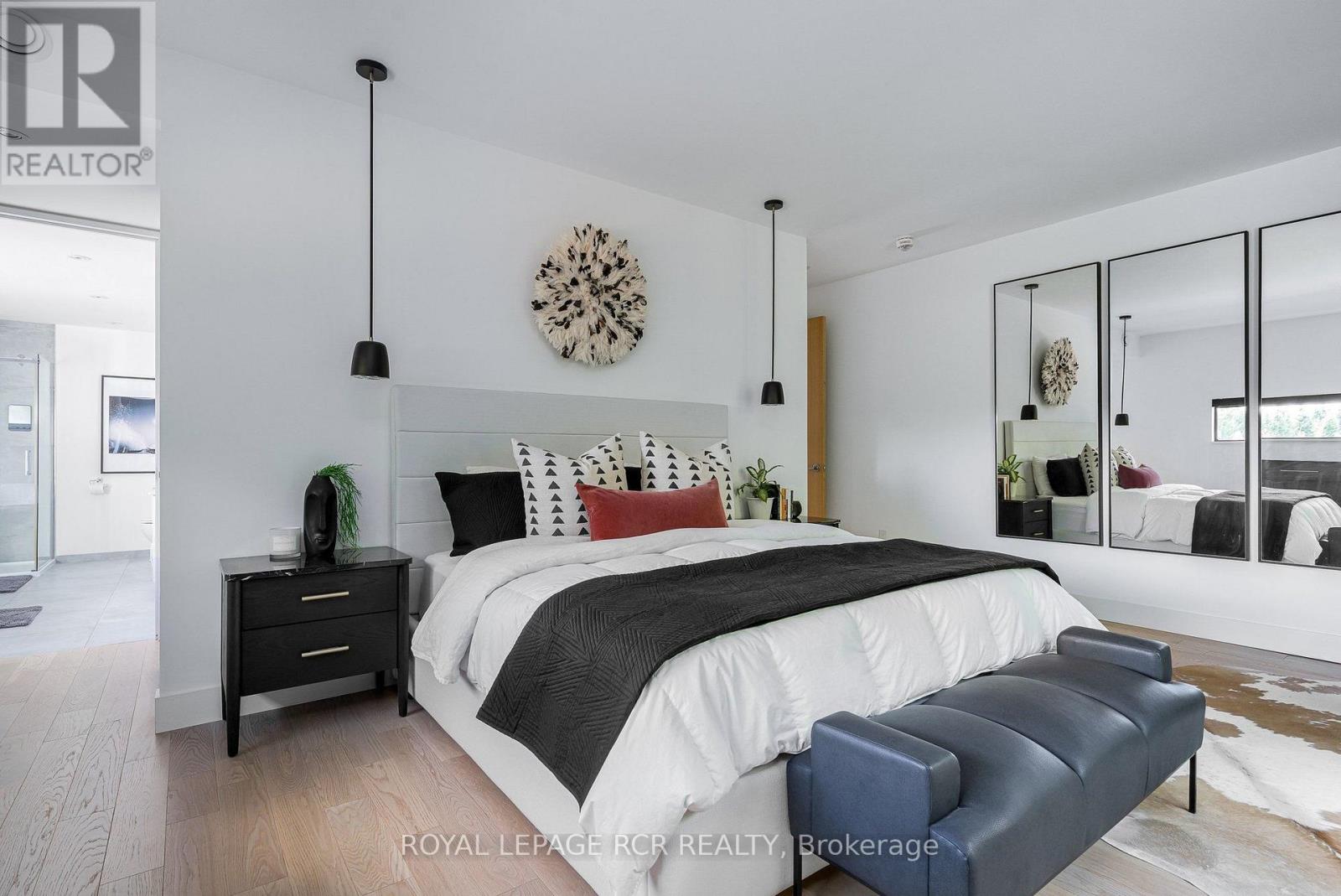 758021 2nd Line E Property Photo 14