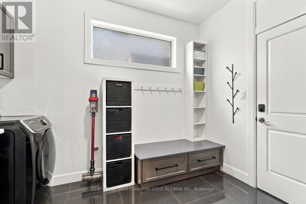 2185 Tibet Butler Boulevard Property Photo 18