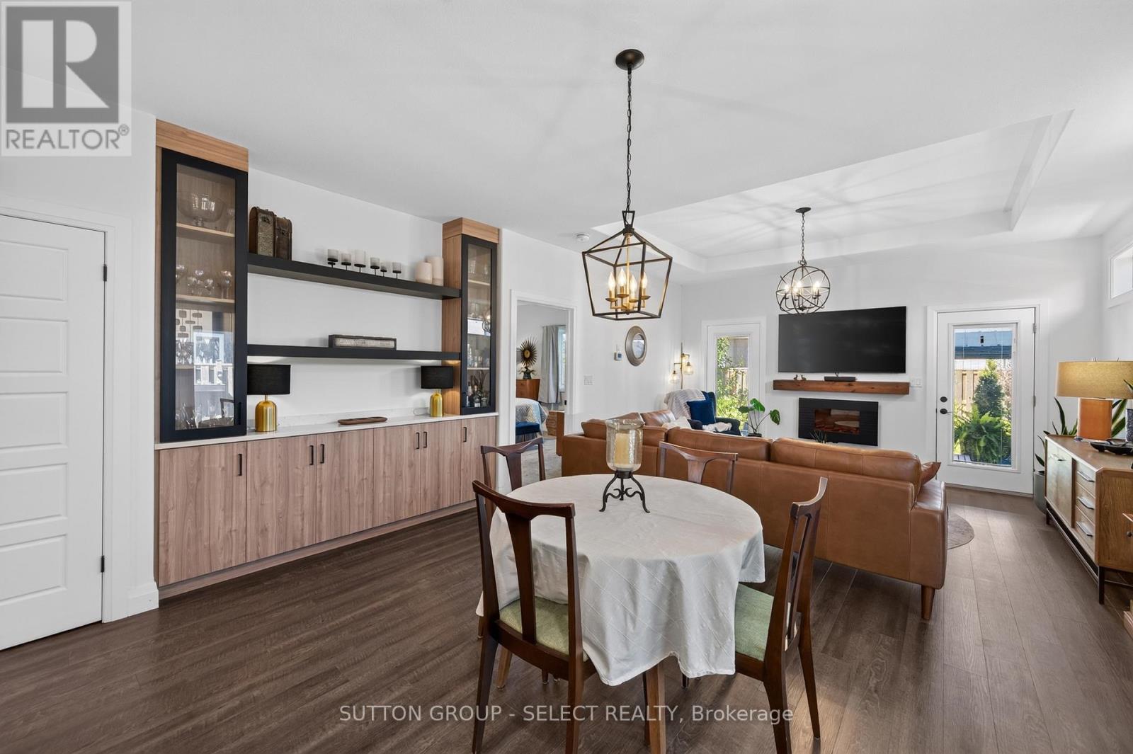 99 Lanz Boulevard Property Photo 17