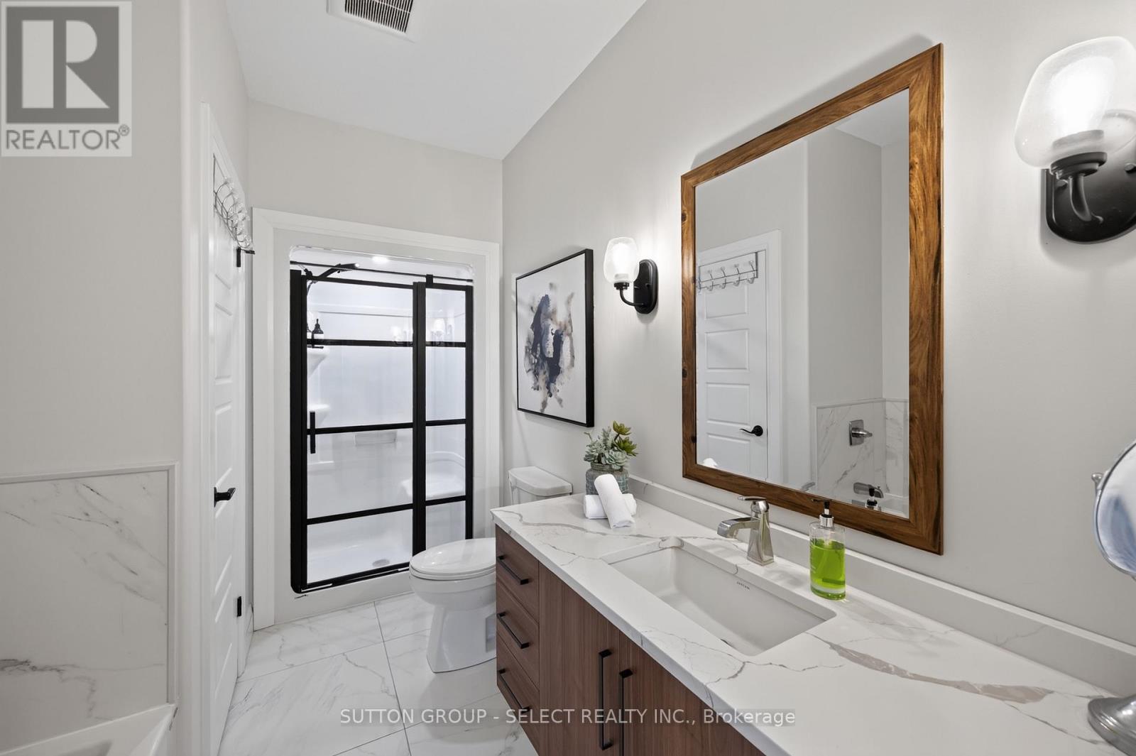 99 Lanz Boulevard Property Photo 26