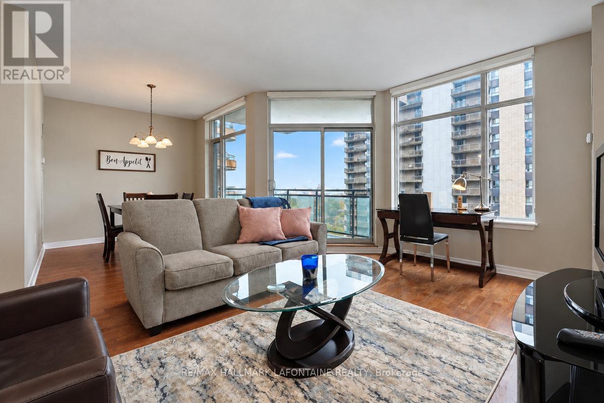1606 - 570 Laurier Avenue W Property Photo 7
