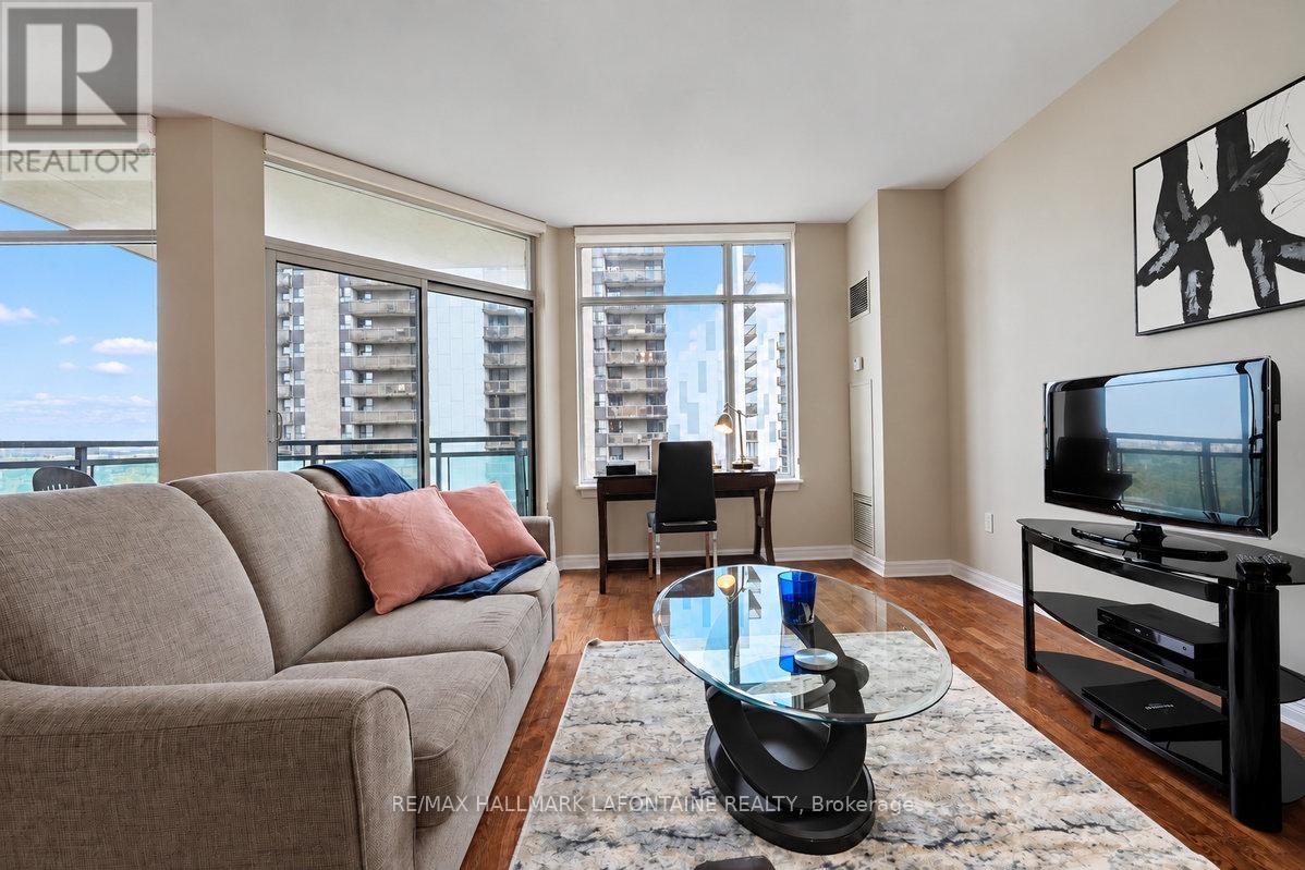 1606 - 570 Laurier Avenue W Property Photo 12