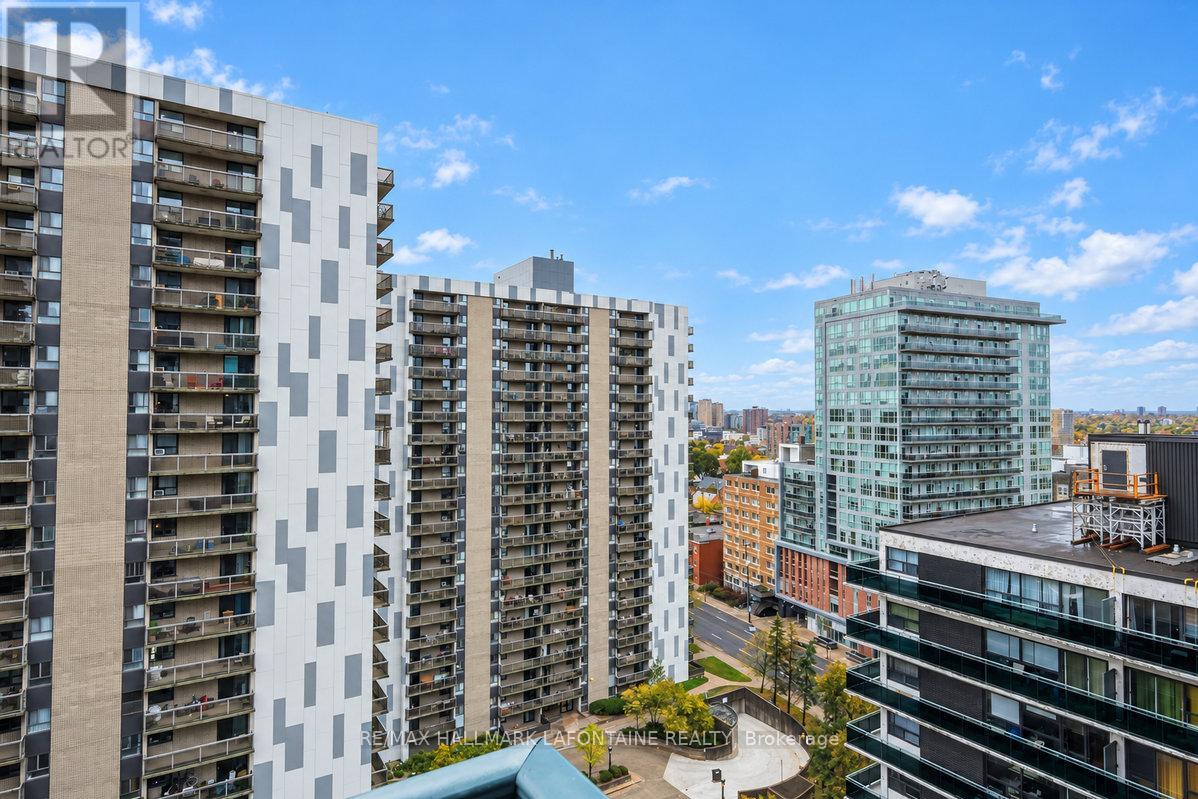 1606 - 570 Laurier Avenue W Property Photo 28