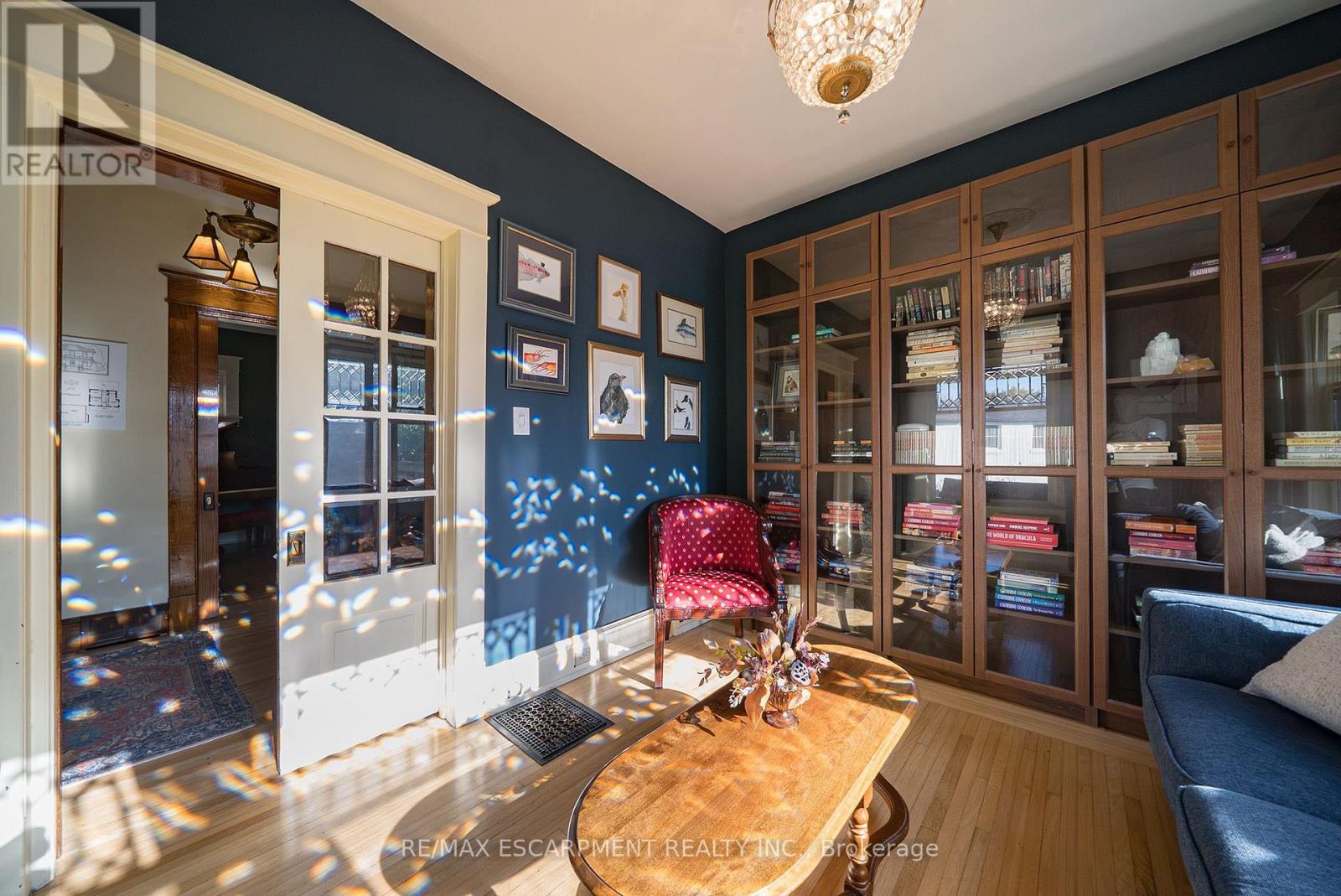 75 Walnut Street Property Photo 7