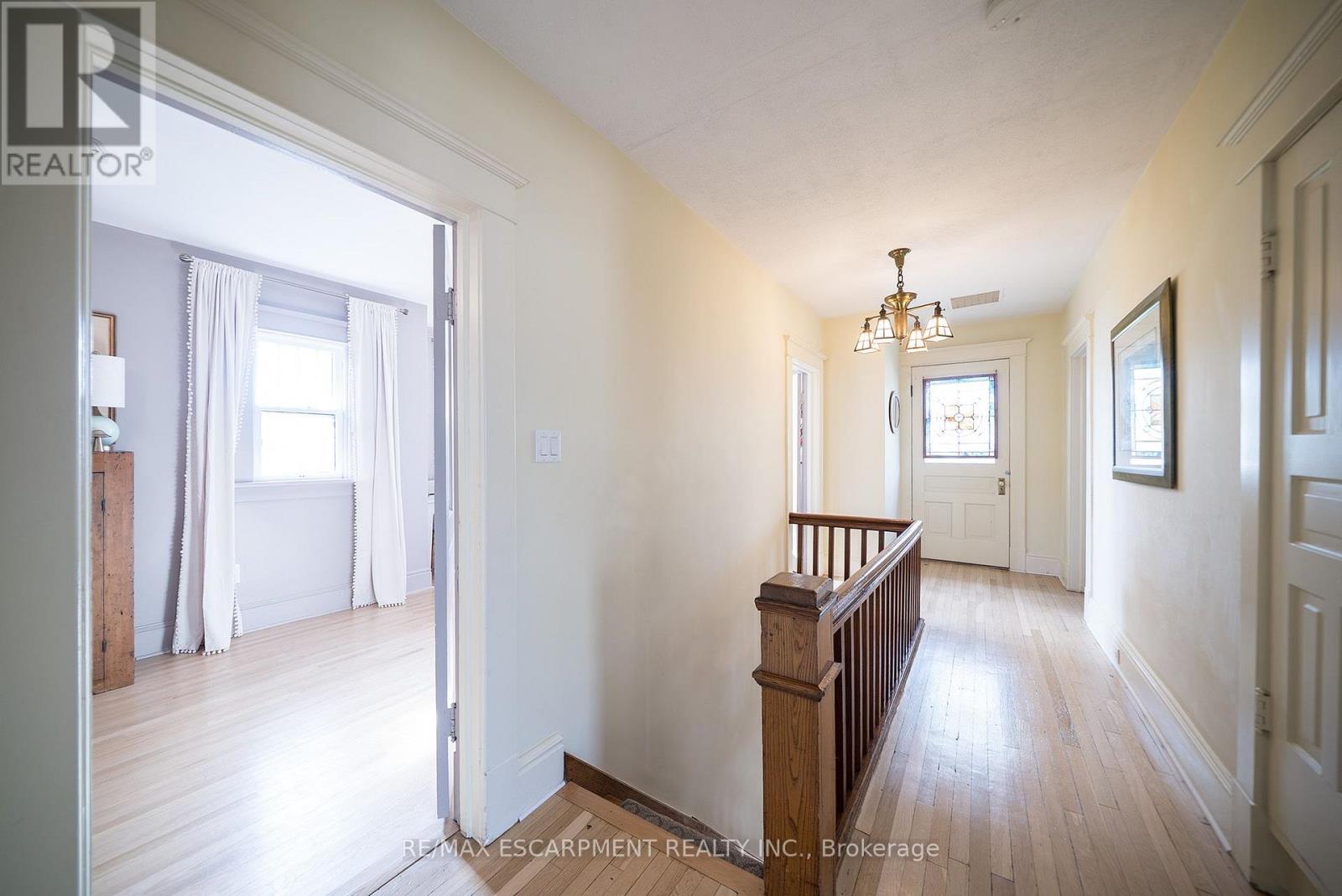 75 Walnut Street Property Photo 25