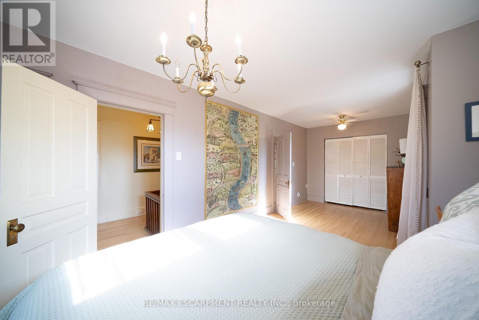 75 Walnut Street Property Photo 32