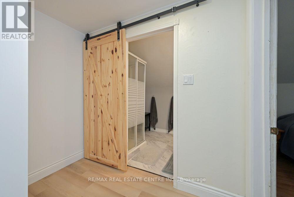 347157 Mono Centre Road Property Photo 24
