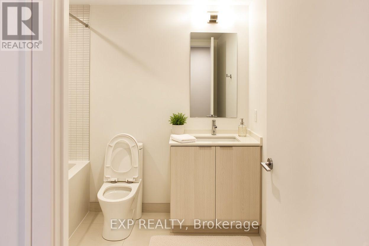 714 - 1 Jarvis Street Property Photo 4