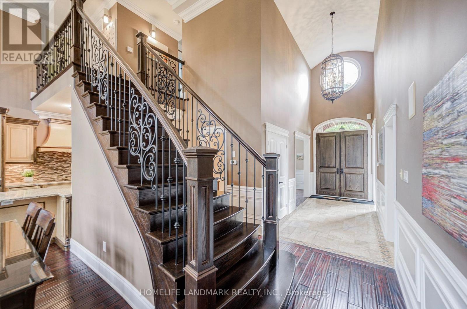 668 Garth Street Property Photo 16