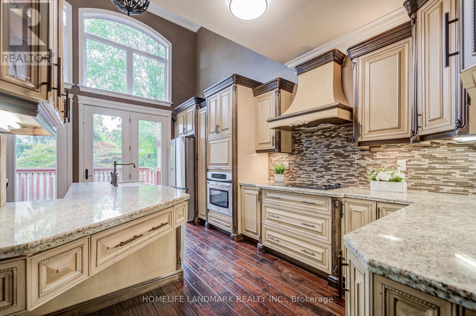 668 Garth Street Property Photo 19