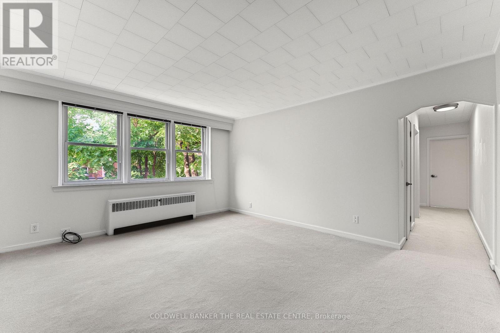 9 - 4 Robinson Street Property Photo 2