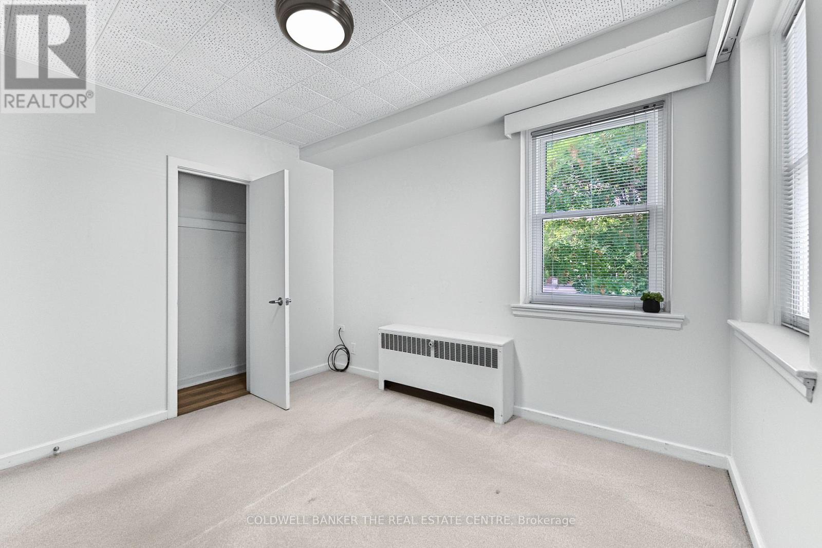 9 - 4 Robinson Street Property Photo 12