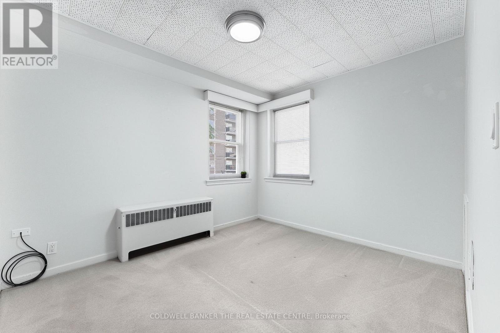 9 - 4 Robinson Street Property Photo 14